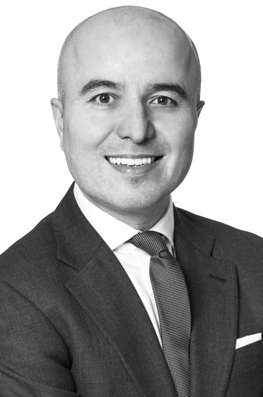Picture of Oskar Yasar
